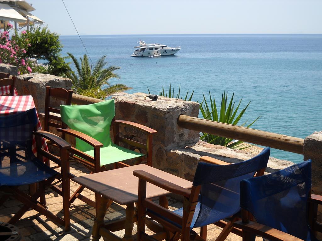 Argo Hotel Aegina Dış mekan fotoğraf