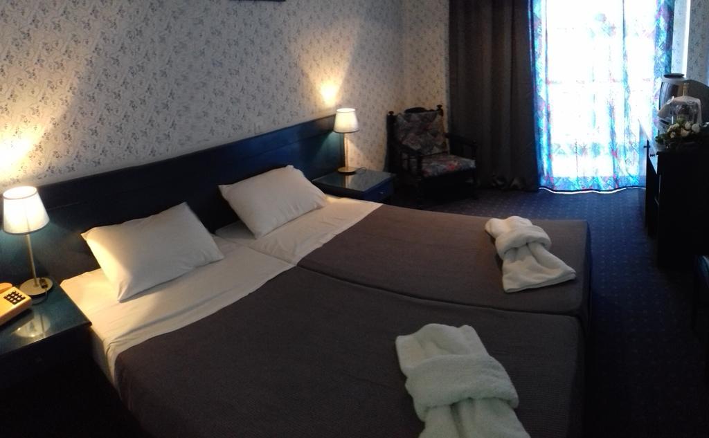Argo Hotel Aegina Dış mekan fotoğraf
